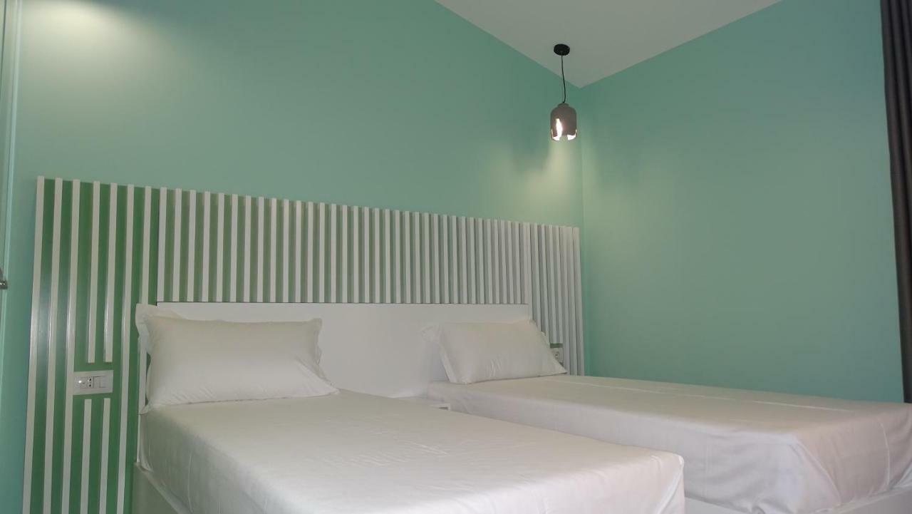 Bistrica Hotel Sarandë Buitenkant foto
