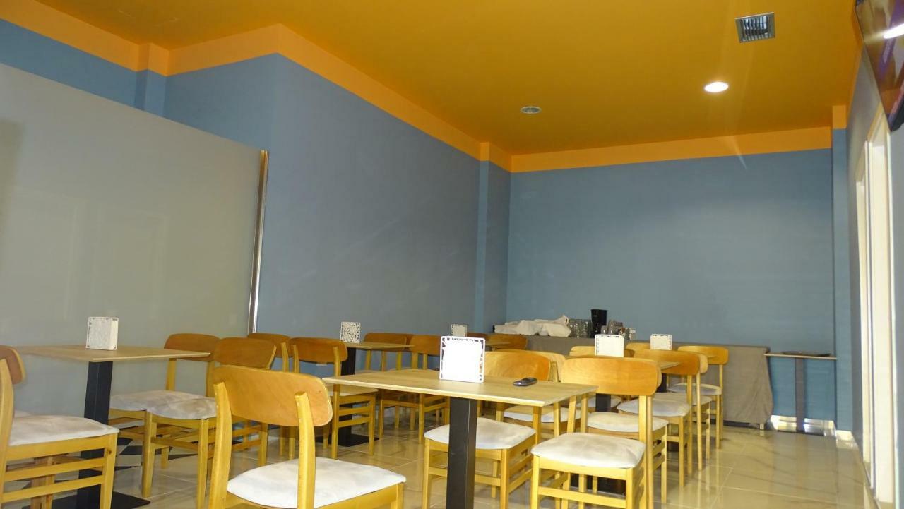 Bistrica Hotel Sarandë Buitenkant foto