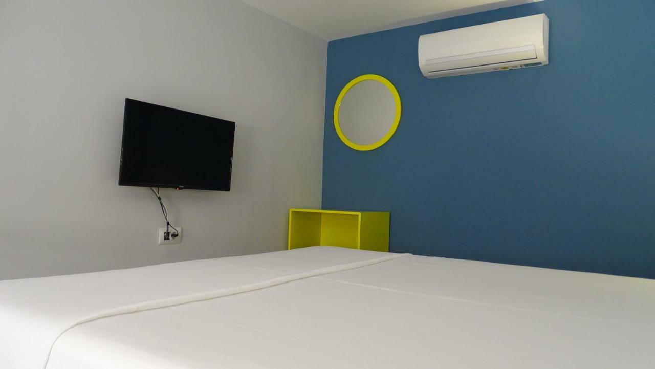 Bistrica Hotel Sarandë Buitenkant foto