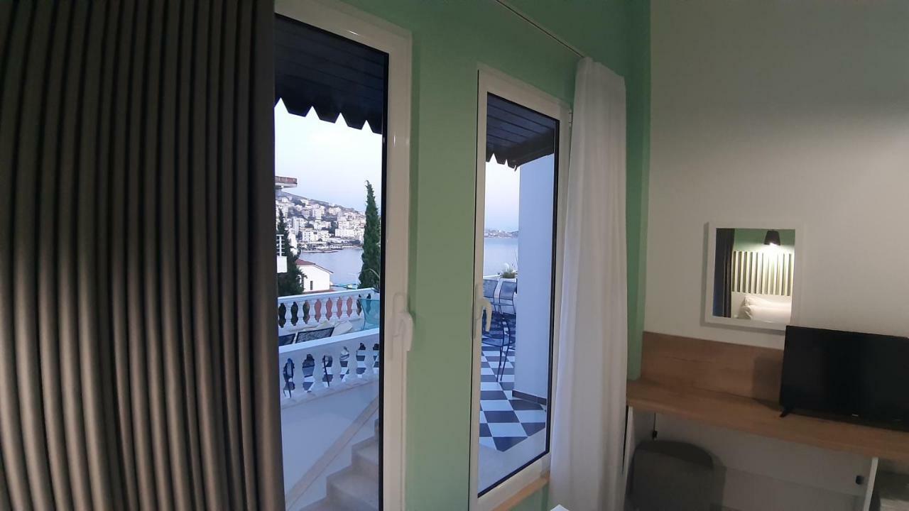 Bistrica Hotel Sarandë Buitenkant foto
